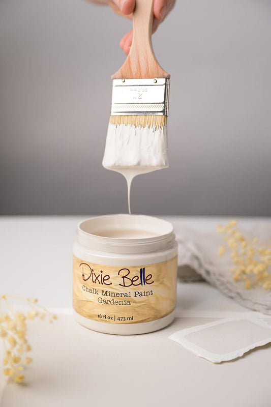Dixie Belle Chalk Mineral Paint - Gardenia