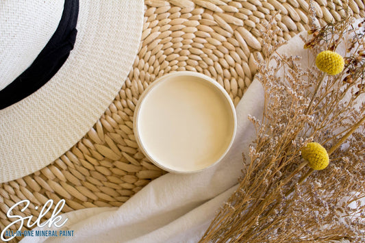 Dixie Belle Silk - Sand Castle