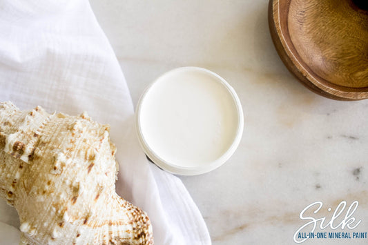 Dixie Belle Silk - White Cap